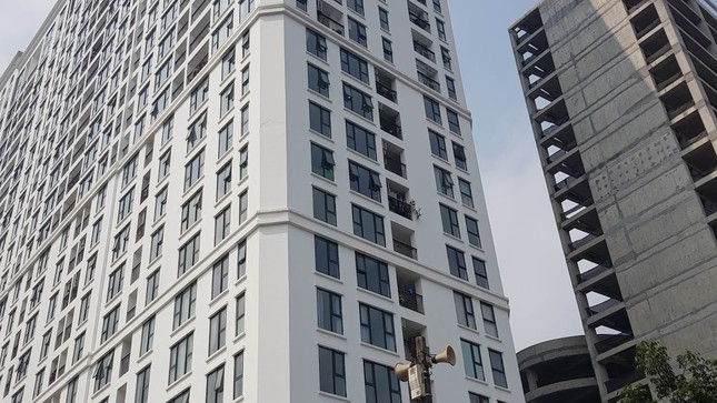 Dịch COVID-19: Nguồn cung căn hộ ở Hà Nội thấp kỷ lục trong thập kỷ qua ảnh 1