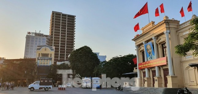 Kiểm toán chỉ ra loạt sai phạm cao ốc bỏ hoang trên 'đất vàng' Hải Phòng ảnh 1