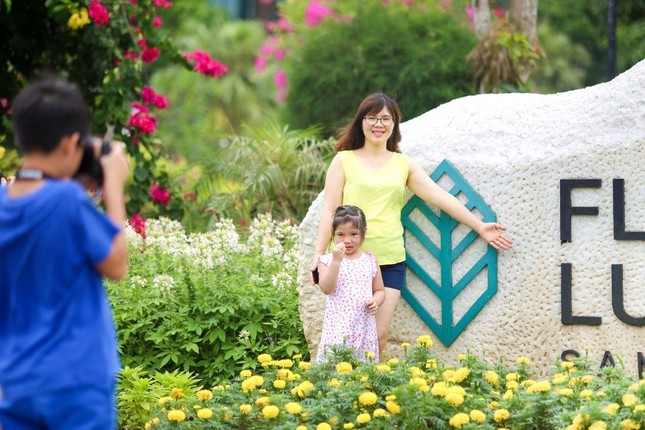 Du lịch với con nhỏ: Bài toán thách thức mẹ Việt ảnh 2
