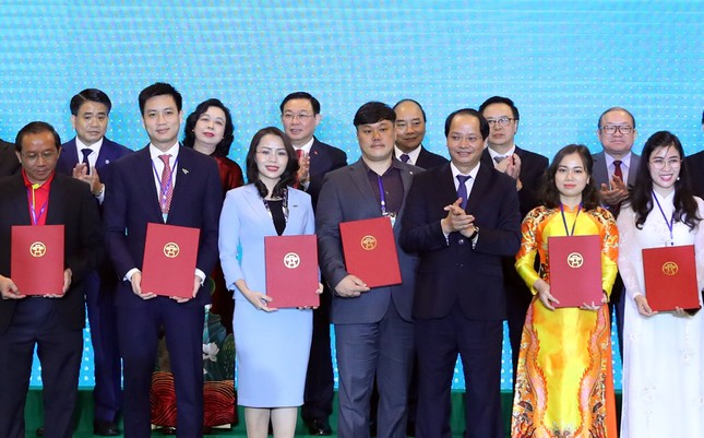 Tập đoàn FLC ký ghi nhớ đầu tư ba dự án trọng điểm tại Hà Nội ảnh 2