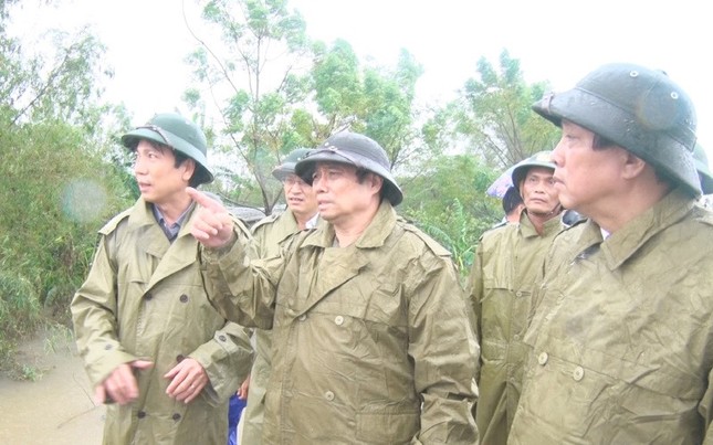 Đồng chí Phạm Minh Chính tới thăm và làm việc tại 3 tỉnh miền Trung ảnh 7