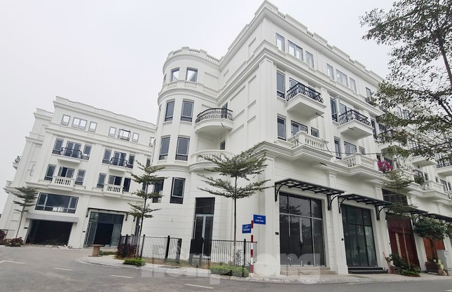 Lại rộ khu biệt thự, liền kề tại Hà Nội 'bóp méo' quy hoạch ảnh 2