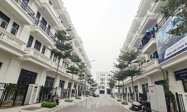 Lại rộ khu biệt thự, liền kề tại Hà Nội 'bóp méo' quy hoạch ảnh 1
