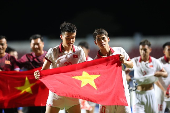  U23 Việt Nam nhận thưởng bạc tỷ cho chiến tích vô địch Đông Nam Á ảnh 1