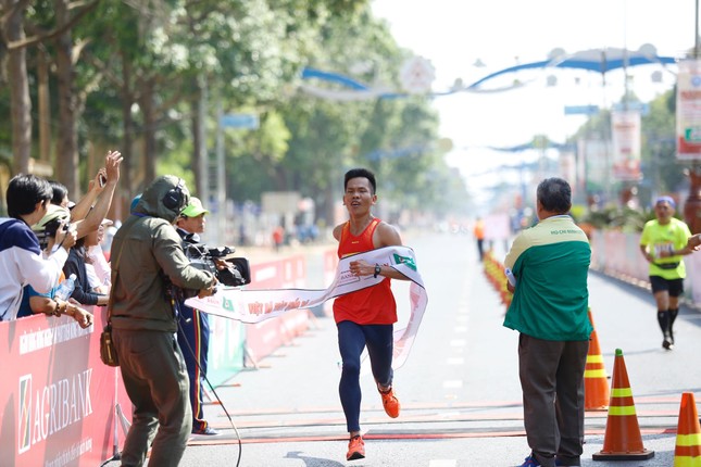 Tưng bừng tranh tài ở Việt dã toàn quốc 2018 ảnh 40