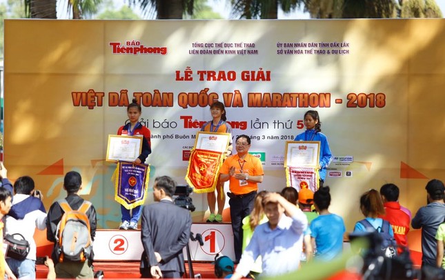 Tưng bừng tranh tài ở Việt dã toàn quốc 2018 ảnh 36