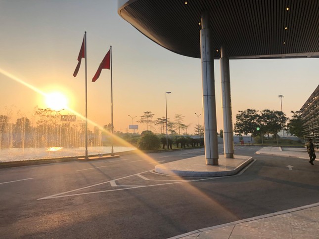 Các nhà vô địch SEA Games về đến Hà Nội ảnh 44