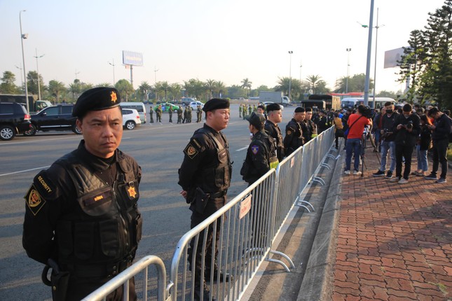 Các nhà vô địch SEA Games về đến Hà Nội ảnh 33