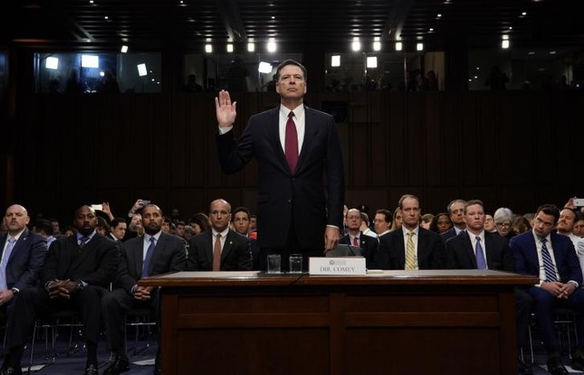 Cựu Giám đốc FBI: Chính quyền của ông Trump ‘lừa dối’ ảnh 3