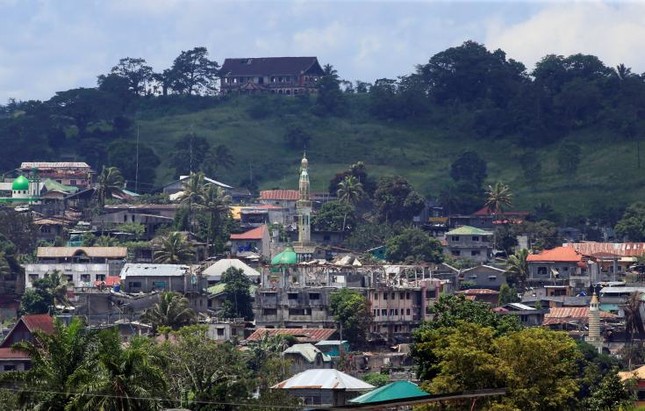 Philippines tuyên bố quân đội Mỹ không được nổ súng ở Marawi ảnh 3
