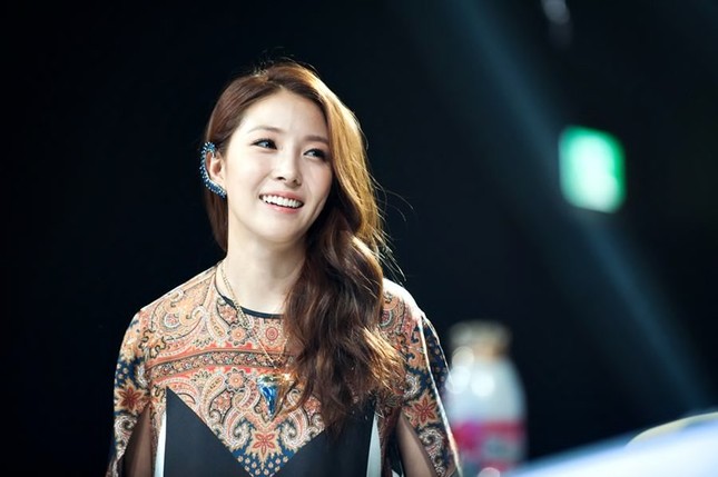 Choáng với khối tài sản khổng lồ của loạt idol K-pop ảnh 4