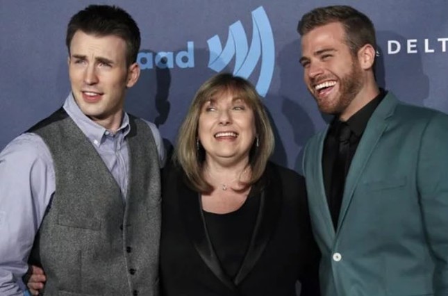 Những sự thật thú vị về ‘Captain America’ Chris Evans ảnh 8