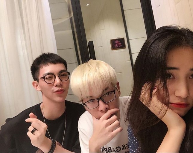 Hoà Minzy và Erik ‘lầy’ khi hacker đòi tiền chuộc Facebook Đức Phúc ảnh 6