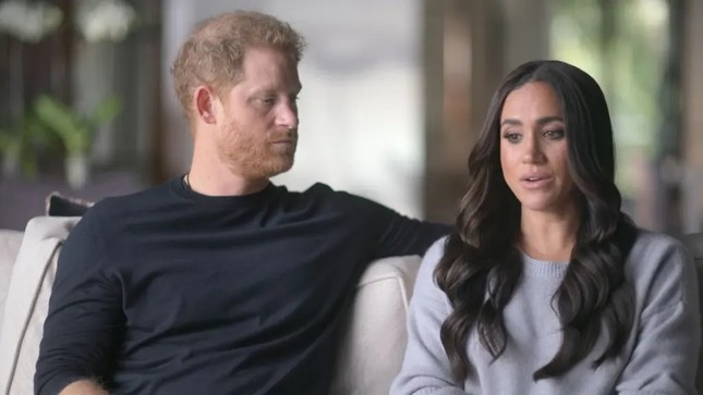 Harry và Meghan đang trên bờ vực ảnh 1