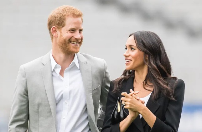 Harry kể chi tiết về chuyện nhạy cảm với Meghan ảnh 1