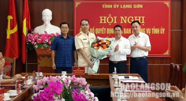 Bản tin 8H: Thượng tá Hứa Triều Dương làm Phó Trưởng Ban Nội chính Tỉnh ủy Lạng Sơn ảnh 1