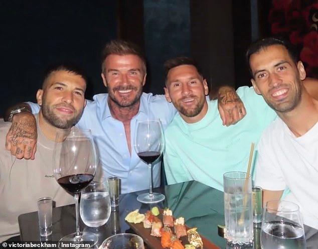 Beckham, Messi vướng vào vụ hành hung đẫm máu ảnh 4