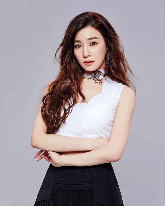 Thời gian chỉ giúp các cô gái SNSD xinh đẹp cuốn hút hơn, chứ không hề già đi chút nào! ảnh 14
