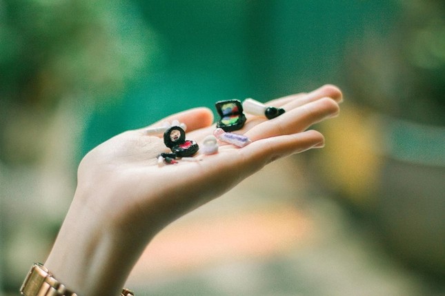 Ký ức tuổi thơ bỗng chốc ùa về qua "thế giới đồ vật tí hon" của cô bé lớp 4 ảnh 3
