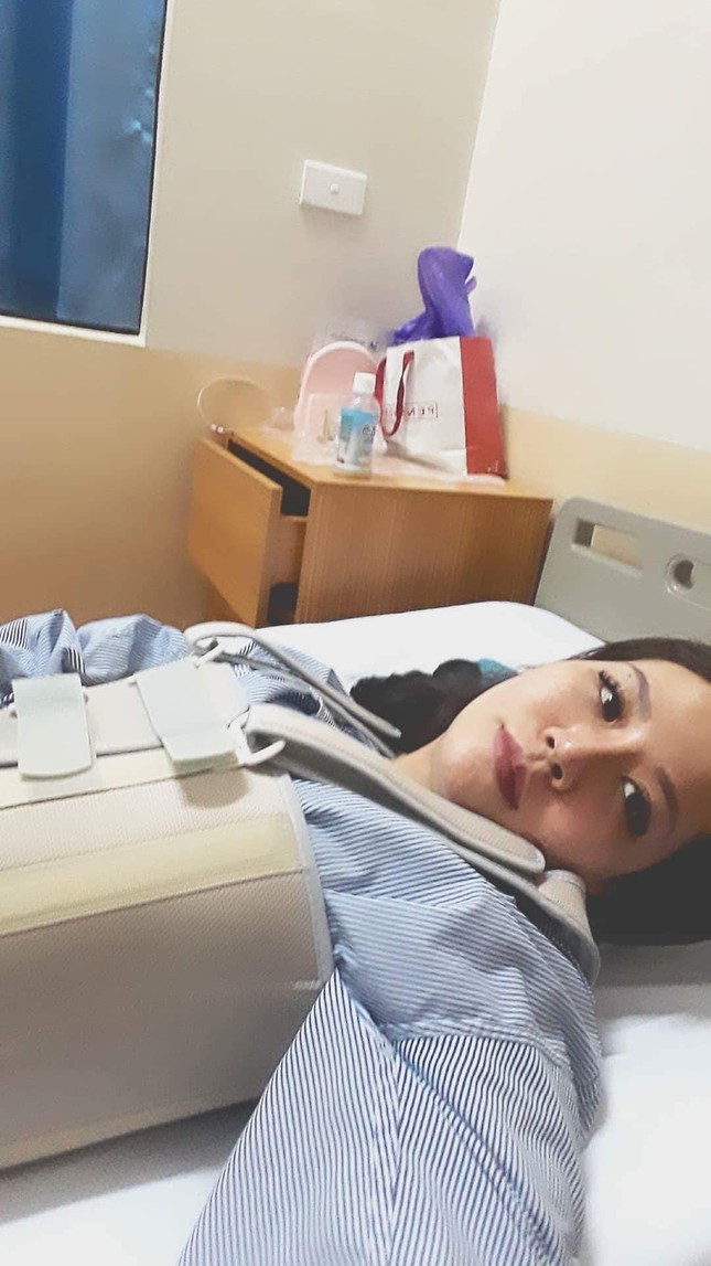 Chuyện tưởng đùa hoá ra là thật: Cô gái bị ho đến mức... gãy cả xương cột sống ảnh 4