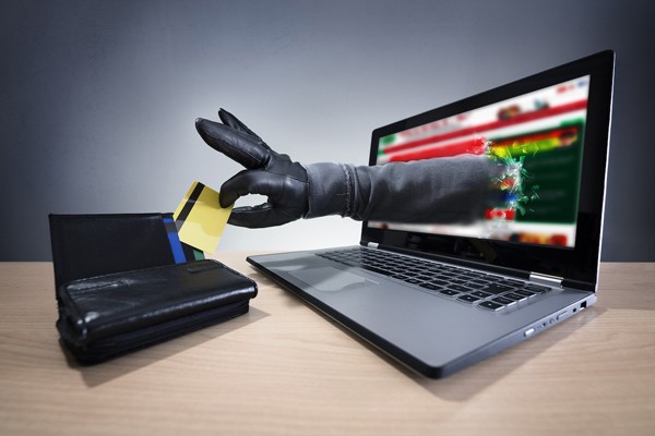 Hơn 500 ngàn máy tính tại Việt Nam dính mã độc ăn cắp mật khẩu Facebook, Google ảnh 1