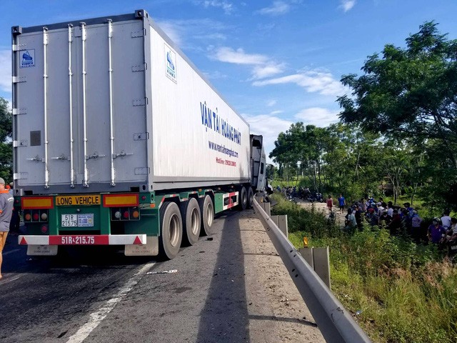 Vụ tai nạn thảm khốc 13 người chết: Tài xế xe đón dâu có dấu hiệu buồn ngủ ảnh 2
