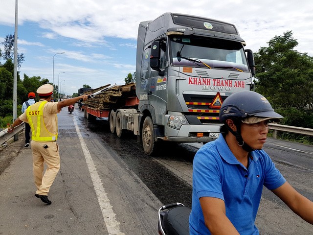 Vụ tai nạn thảm khốc 13 người chết: Tài xế xe đón dâu có dấu hiệu buồn ngủ ảnh 9