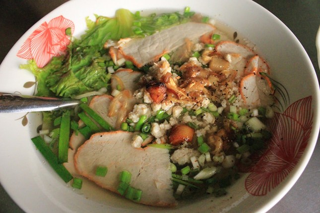 Người Sài Gòn ăn mì ở quán "cửa không đóng bao giờ" suốt hơn nửa thế kỷ ảnh 3