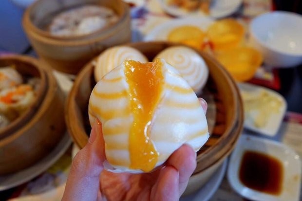 Hội cuồng "trứng muối" chắc chắn không thể bỏ qua các món ăn vặt này! ảnh 20