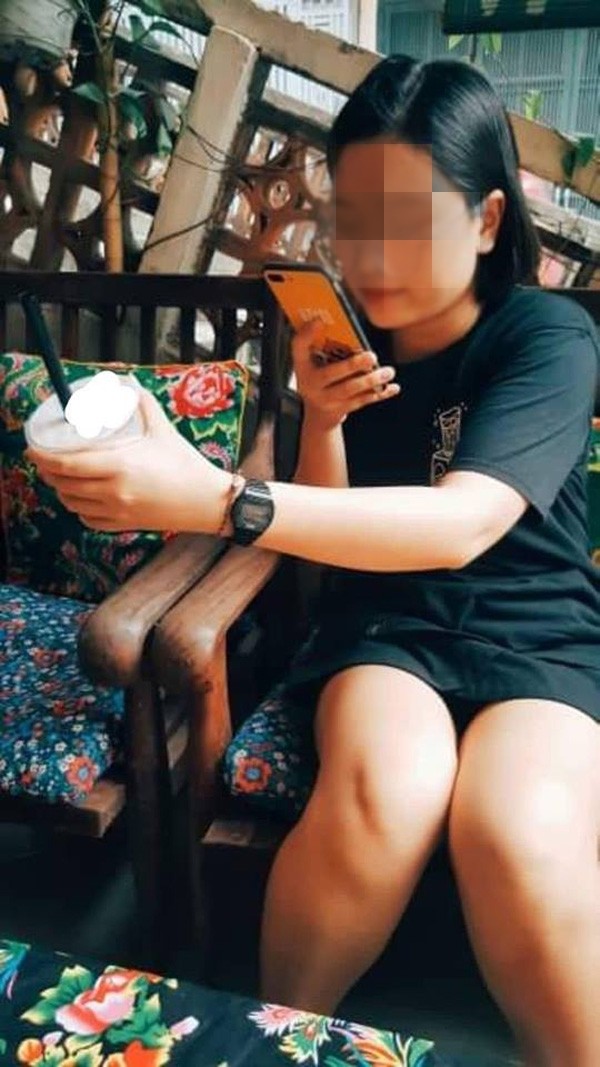 Xuất hiện chiếc áo cai nghiện trà sữa được giới trẻ "rần rần" hỏi mua ảnh 4