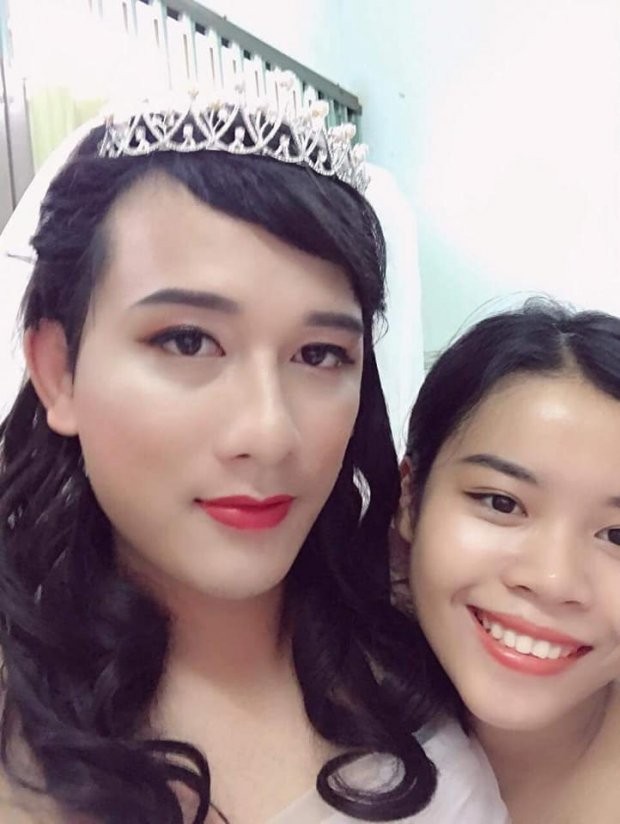Bị vợ lôi ra làm "chuột bạch", chồng biến hóa thành hot girl sau 2 tiếng make-up ảnh 5