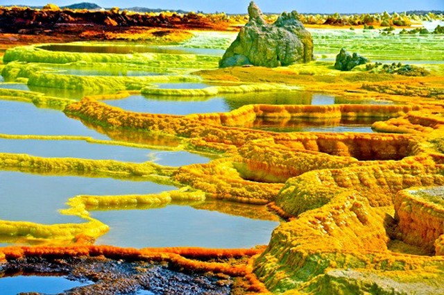 Những địa điểm kỳ bí nhất thế giới mà con người chưa thể đặt chân đến ảnh 3