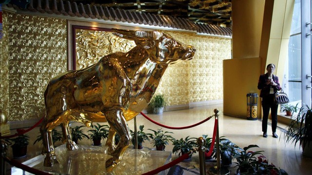 Ngôi làng giàu nhất Trung Quốc chìm trong nợ nần ảnh 1