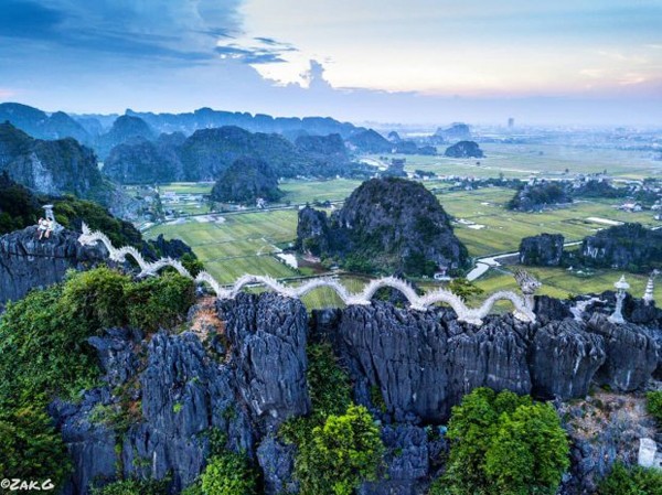 Hang Múa: Địa điểm du lịch sống ảo đẹp nhất Ninh Bình ảnh 1