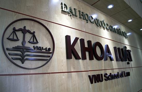 Khoa Luật – ĐH QGHN công bố kết luận vụ giảng viên bị tố gạ tình, trù dập nữ sinh ảnh 1