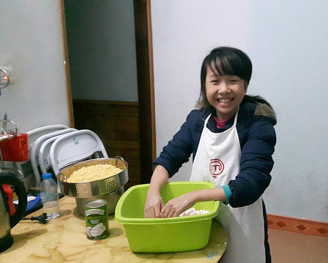 Bé Bống 11 tuổi bán chè bưởi, gọi được vốn tận 800 triệu đồng ở "Thương vụ bạc tỷ" ảnh 7