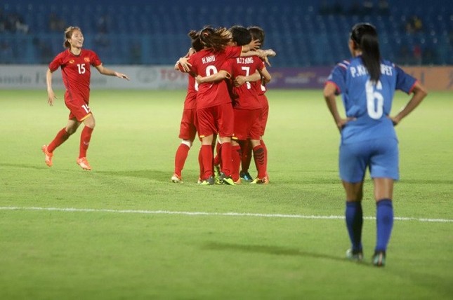 SỐC: Chủ nhà Indonesia áp dụng "điều lệ ao làng" trận U23 Việt Nam - U23 UAE ảnh 2