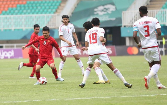 Đừng buồn nhé Quang Hải, năng lực cầu thủ không chỉ đo bằng một quả penalty! ảnh 1