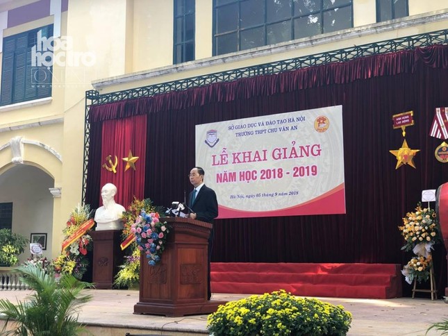 Hà Nội: Chủ tịch nước dự Lễ khai giảng năm học mới tại trường THPT Chu Văn An ảnh 6
