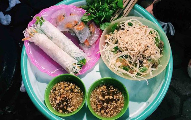 Các món ngon nổi tiếng quanh các trường THPT tại Hà Nội ảnh 7