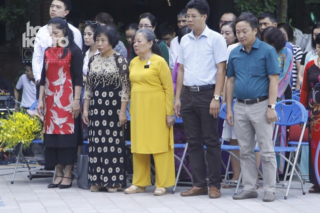 Học sinh trường Lương Thế Vinh nhảy flashmob trong Lễ khai giảng, tưởng nhớ thầy Văn Như Cương ảnh 9