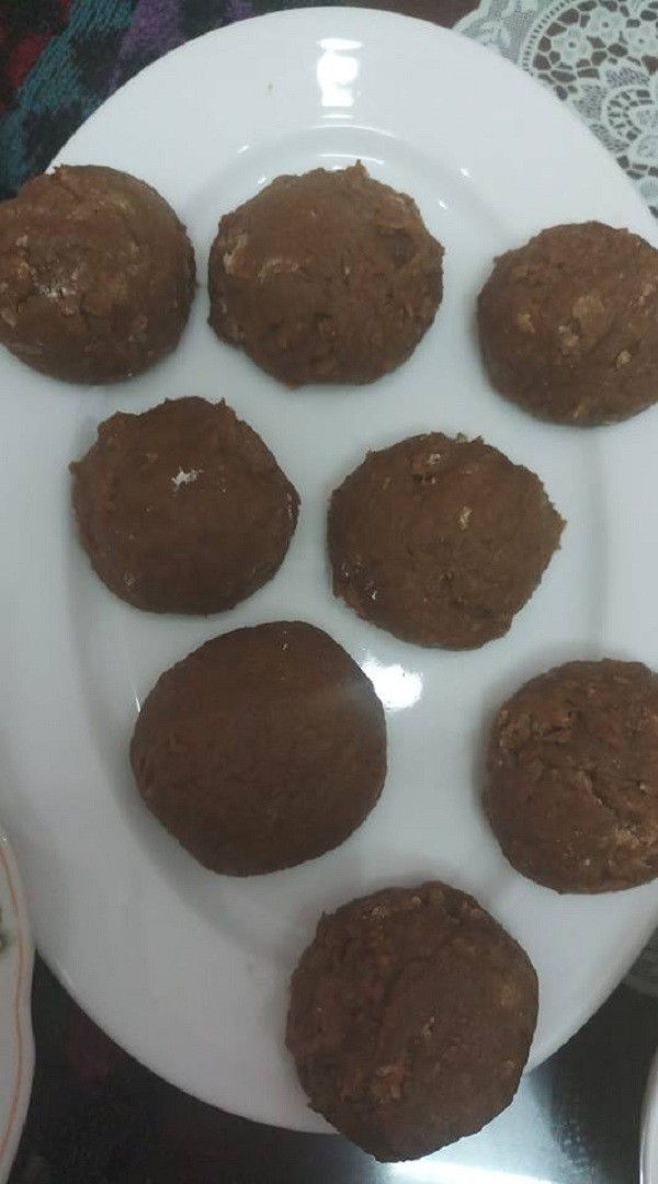 Những "siêu phẩm" bánh trung thu của chị em: Có nhiều người sinh ra không phải để làm bánh ảnh 2