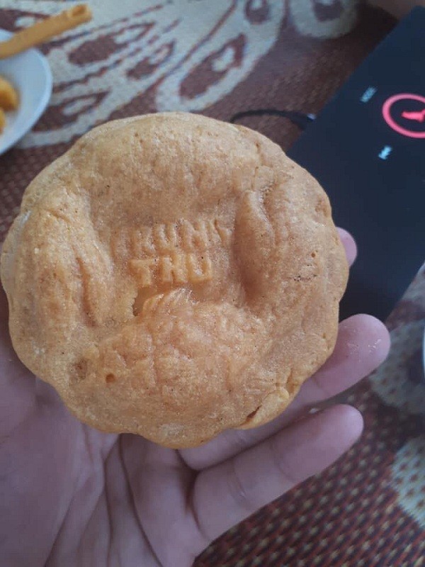 Những "siêu phẩm" bánh trung thu của chị em: Có nhiều người sinh ra không phải để làm bánh ảnh 5