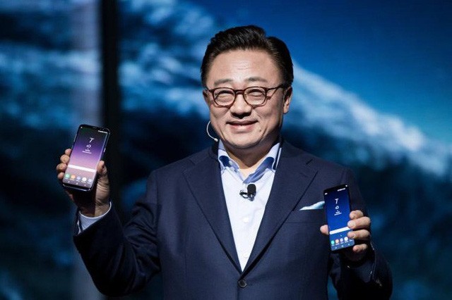 Báo Hàn tiết lộ thêm thông tin về chiếc smartphone “thế kỷ” của Samsung ảnh 3