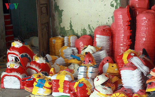 Làng đồ chơi Ông Hảo hối hả trước thềm Trung thu ảnh 13