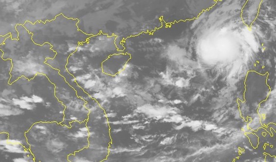 KHẨN CẤP: Biển Đông đón cơn bão số 5, Bắc Bộ mưa lớn ảnh 2