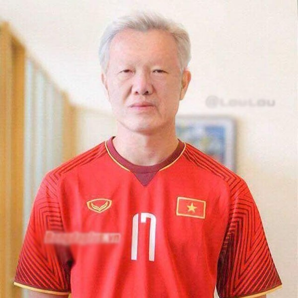 Chùm ảnh nhan sắc tuyển thủ U23 Việt Nam khi về già, ai cũng phong độ trừ Đức Chinh ảnh 3