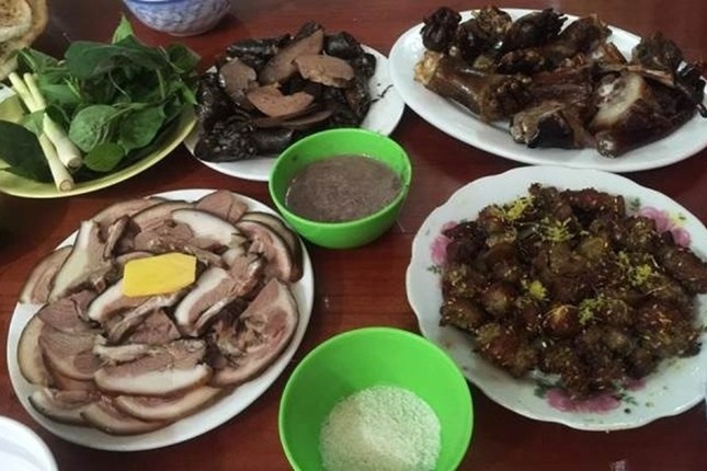Hà Nội sẽ không kinh doanh thịt chó, mèo ở các quận nội thành ảnh 1
