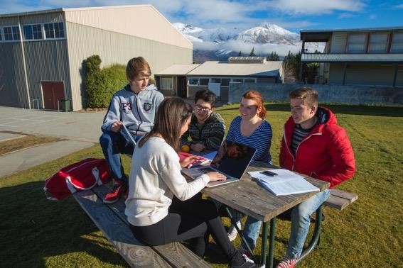 Khám phá thành phố du học Dunedin qua những biệt danh thú vị ảnh 1