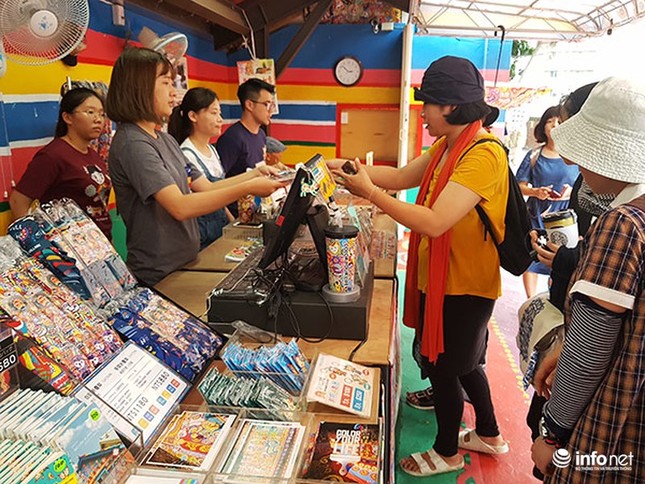 Những bức bích họa cứu “Làng Cầu Vồng” ở Đài Loan khỏi bị xoá xổ! ảnh 20